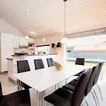 2 House B 2