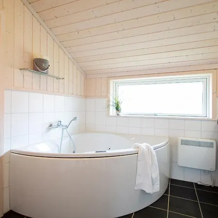 2 House B 2 Гросенброде